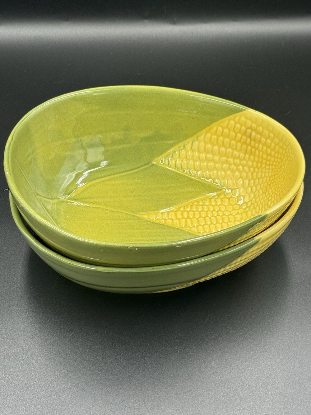 Vintage Shawnee Corn King Set of 2 Vegetable Serving Bowls Mold 95 USA